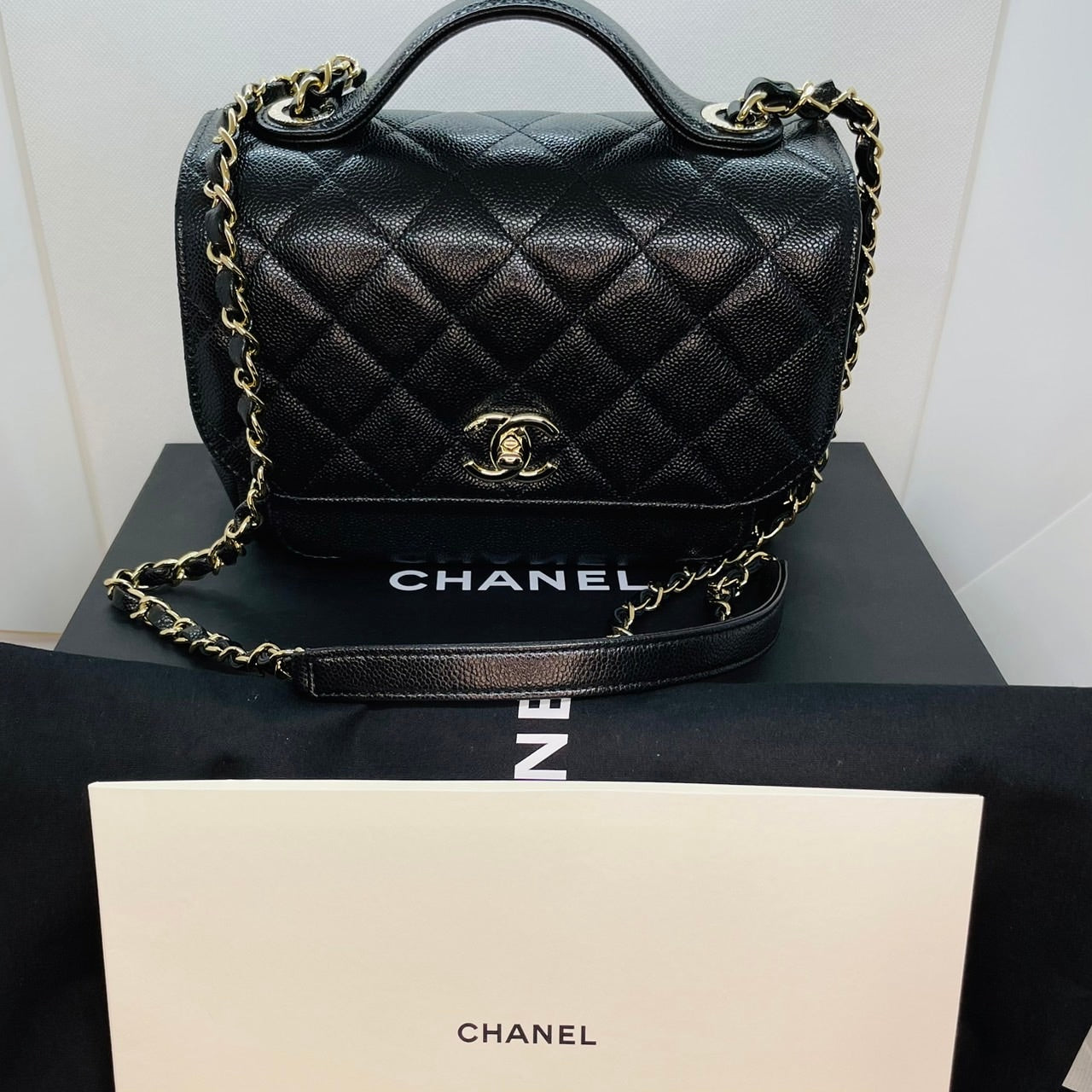 Pre-Owned Chanel Business Affinity Caviar Skin Black