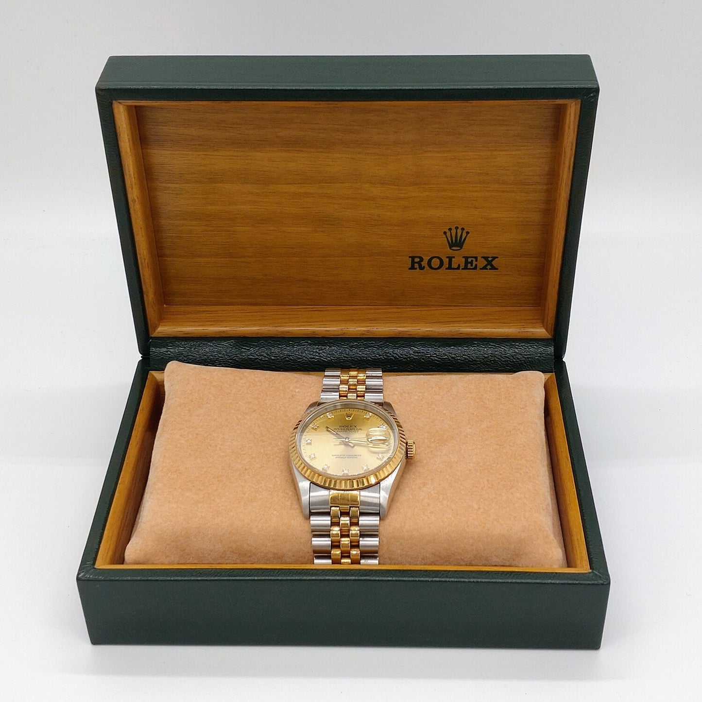 Pre-Owned Rolex Datejust 16233G 10P Diamond Champagne Gold