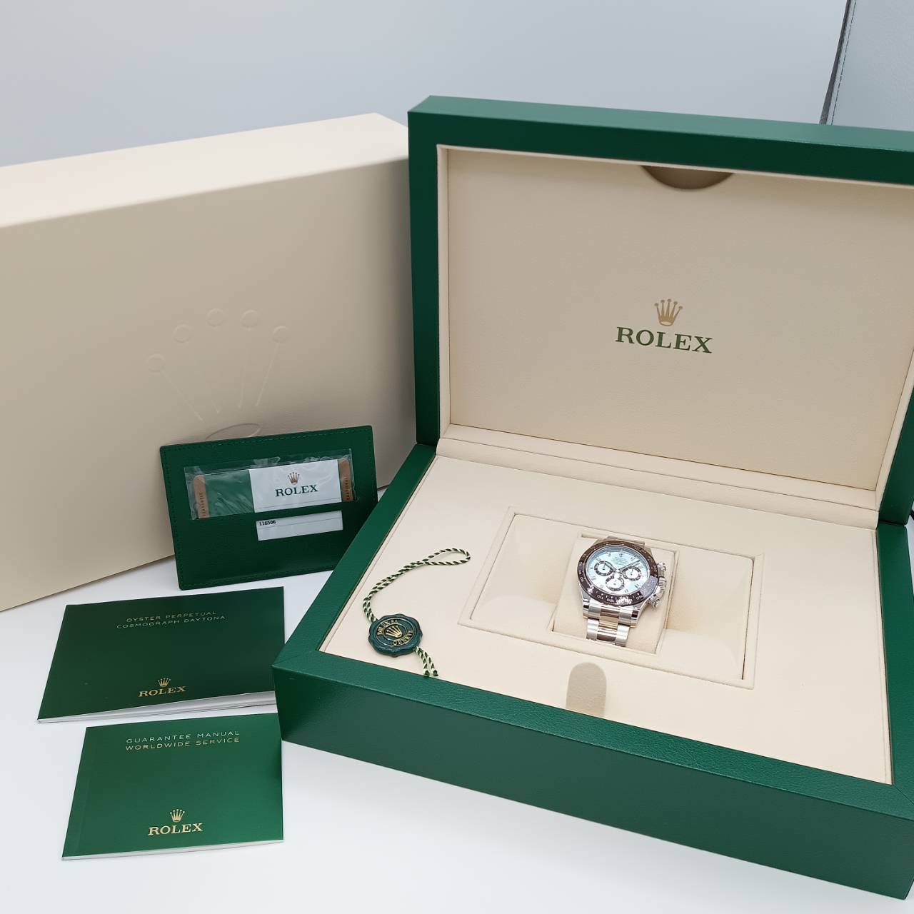 Pre-Owned Rolex Daytona 116506 Ice Blue