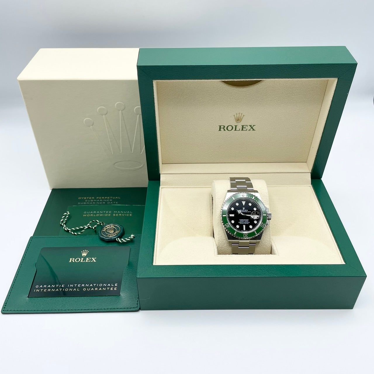 Pre-Owned Rolex Submariner Date 126610LV Oyster Bracelet Black Green 41mm
