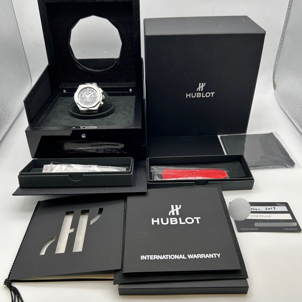 Hublot Classic Aerofusion 525.nx.0127.lr.jorl19鈦黑色