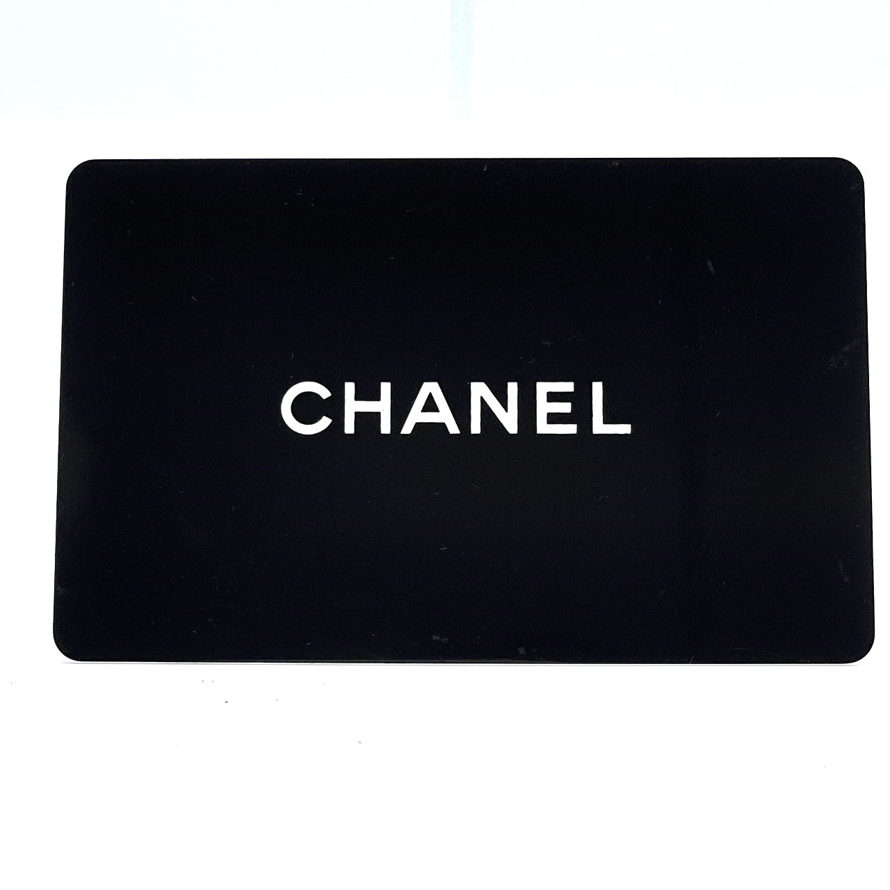 Pre-Owned Chanel J12 H2572 White Shell Ceramic 29MM