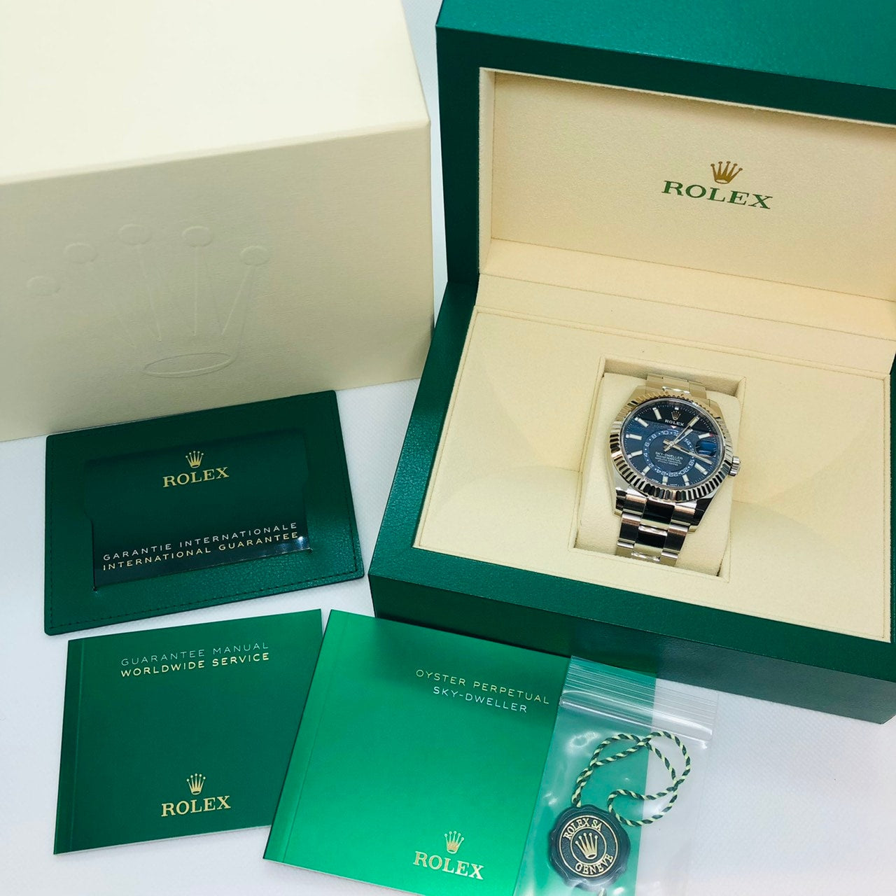 ★최종 가격★롤렉스 스카이 거주자 326934 Bright Blue 42mm