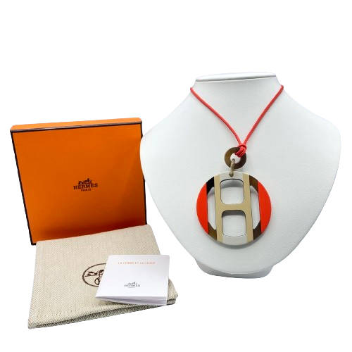 Pre-Owned Hermes H-Equip Pendant Buffalo Horn Lacquer