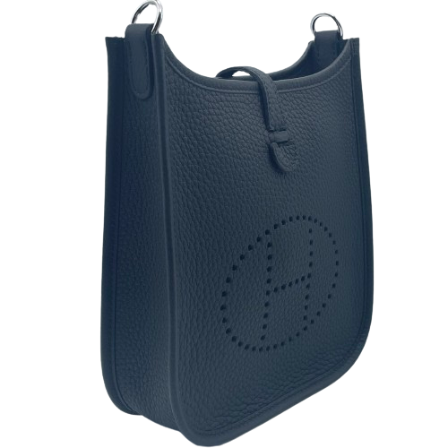 プレオウンド エルメス エヴリンTPM トリヨンクレマンス ノワール シルバー金具 W刻印