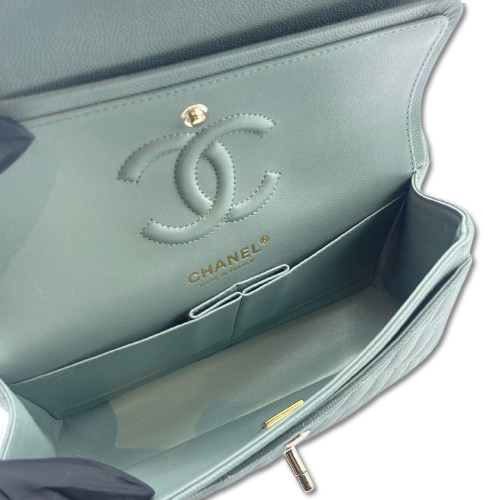 プレオウンド シャネル マトラッセ Wフラップバッグ ペールグリーン キャビアスキン ゴールド金具