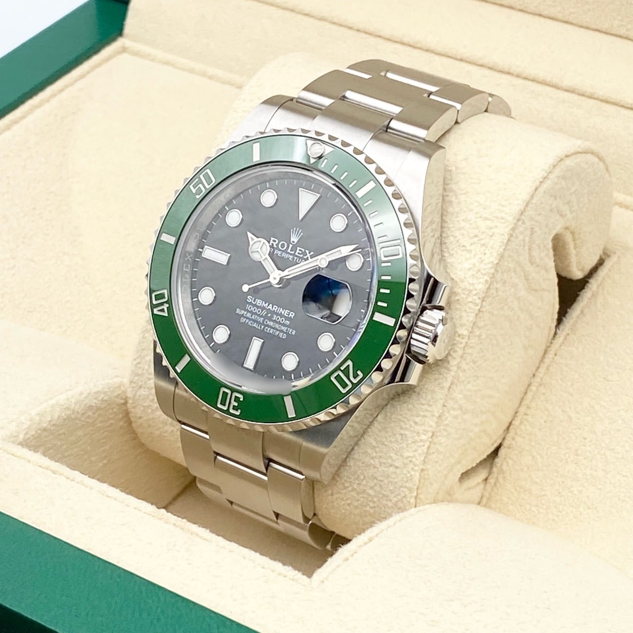 プレオウンド ロレックス サブマリーナ デイト 126610LV オイスターブレスレット ブラック 41mm