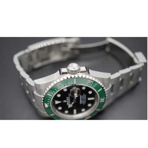 Pre-Owned Rolex Submariner Date 126610LV Oyster Bracelet Black Green