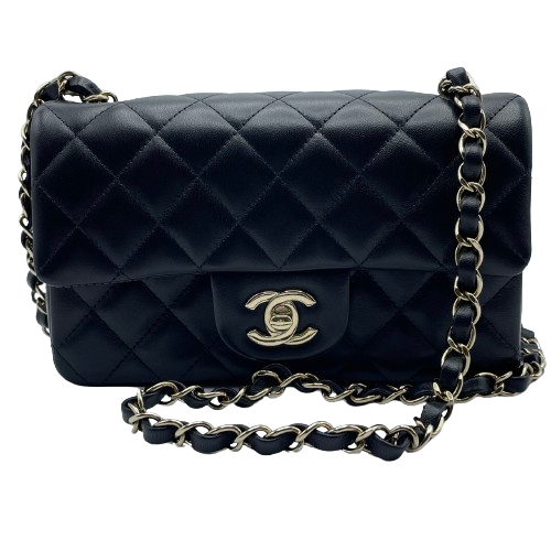 Pre-Owned Chanel Matelasse Black Lambskin Gold Fittings