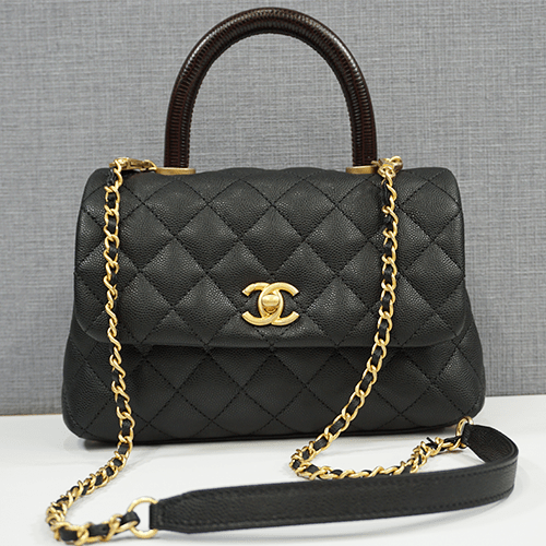 Pre-Owned Chanel Coco Handle Top Handle Flap Bag A92990