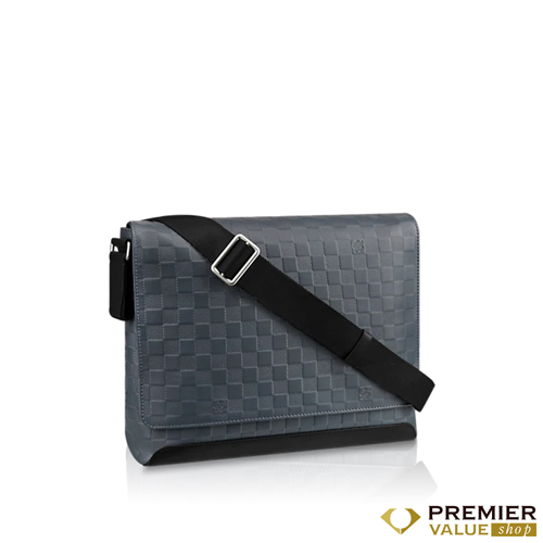 미리 소유 한 Louis Vuitton District MM N41039