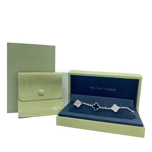 Pre-Owned Van Cleef & Arpels Vintage Alhambra Bracelet VCARP2R900 18K White Gold, Onyx, Diamond 5 Motif
