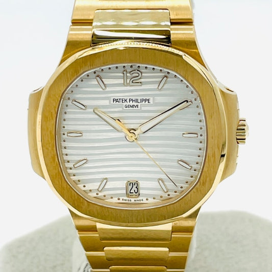 Pre-Owned Patek Philippe Nautilus 7118/1R?001 Rose Gold 2020 Gallery