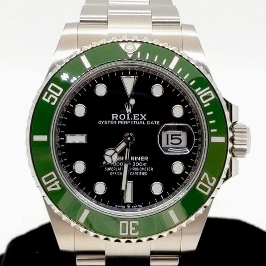 Pre-Owned Rolex Submariner Date 126610LV Oyster Bracelet Black Green