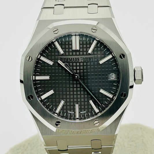 Pre-Owned Audemars Piguet Royal Oak Grey 15510ST.OO.1320ST.10