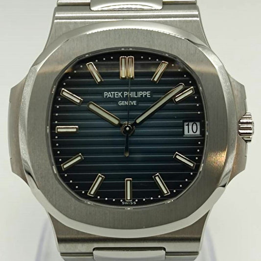 Pre-Owned Patek Philippe Nautilus 5711/1A?010 Stainless Steel Black/Blue