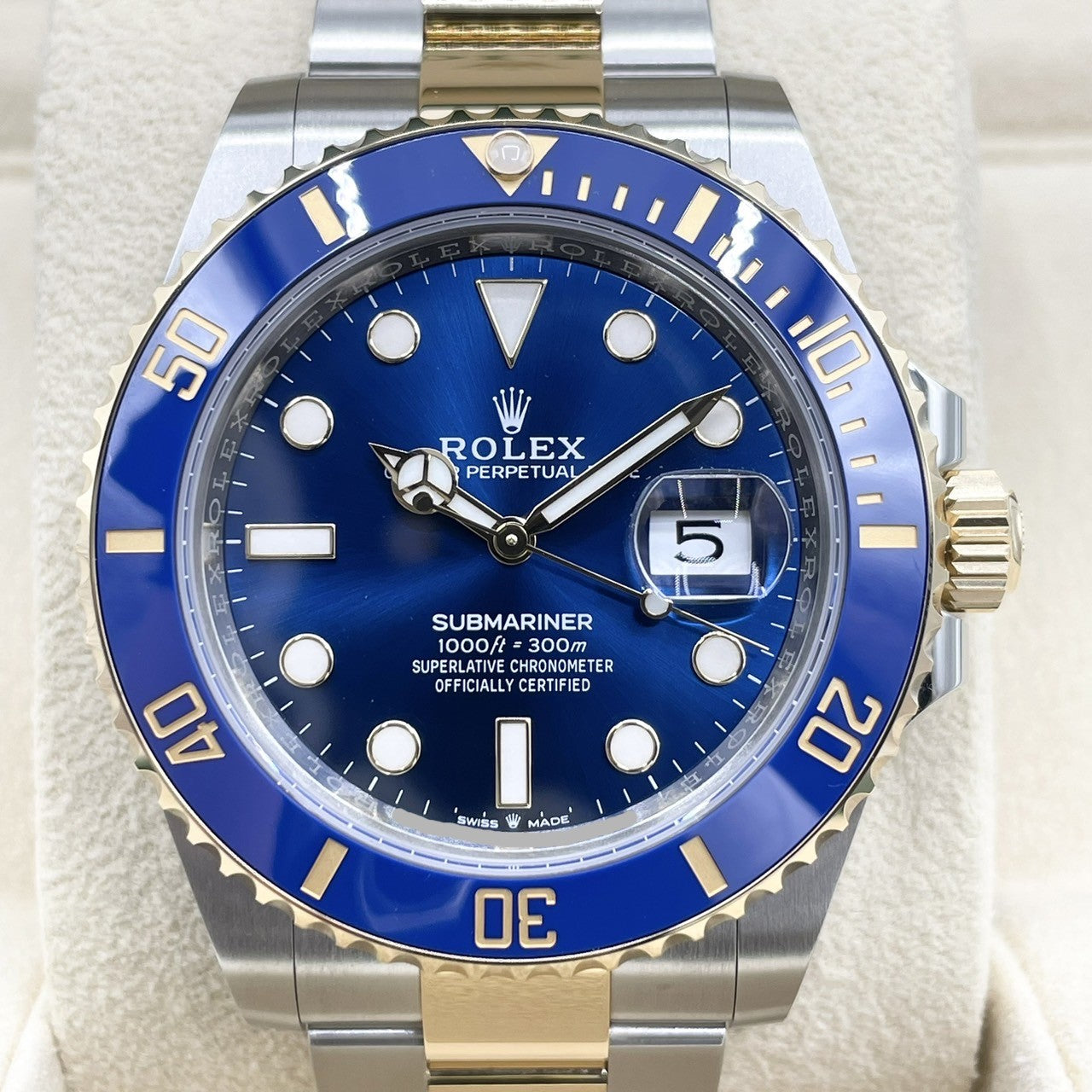 プレオウンド ロレックス サブマリーナ デイト 126613LB オイスターブレスレット ロイヤルブルー 41mm