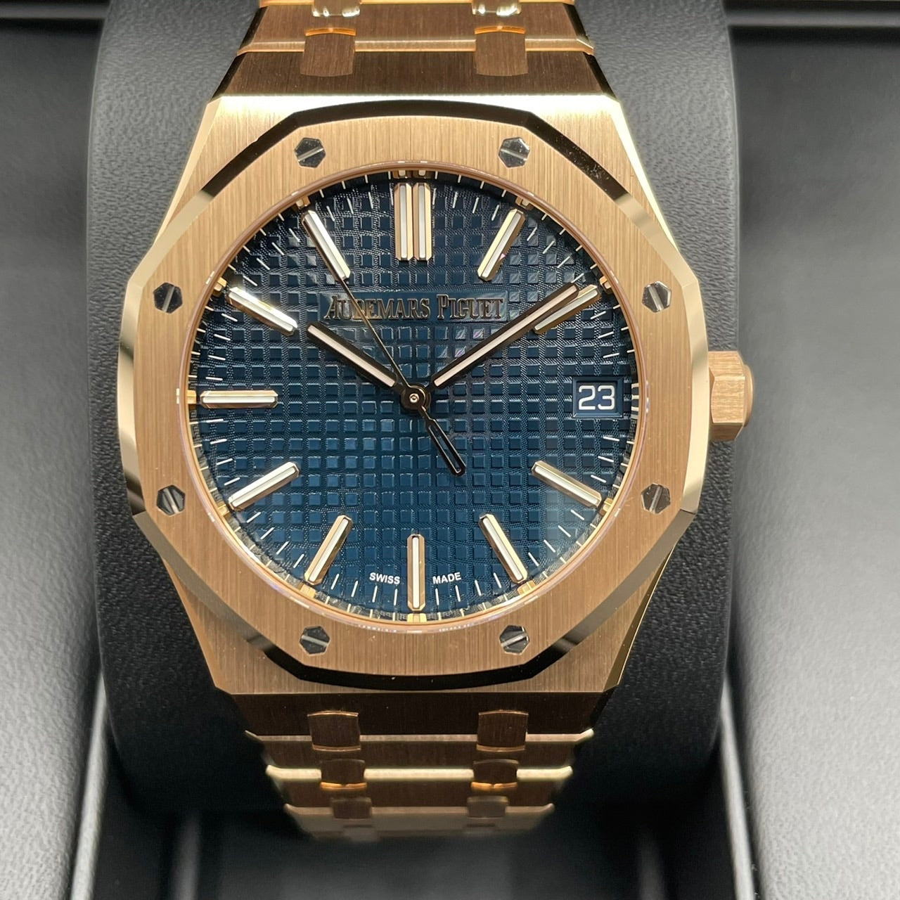 Pre-Owned Audemars Piguet Royal Oak 15510OR.OO.1320OR.03 Night Blue