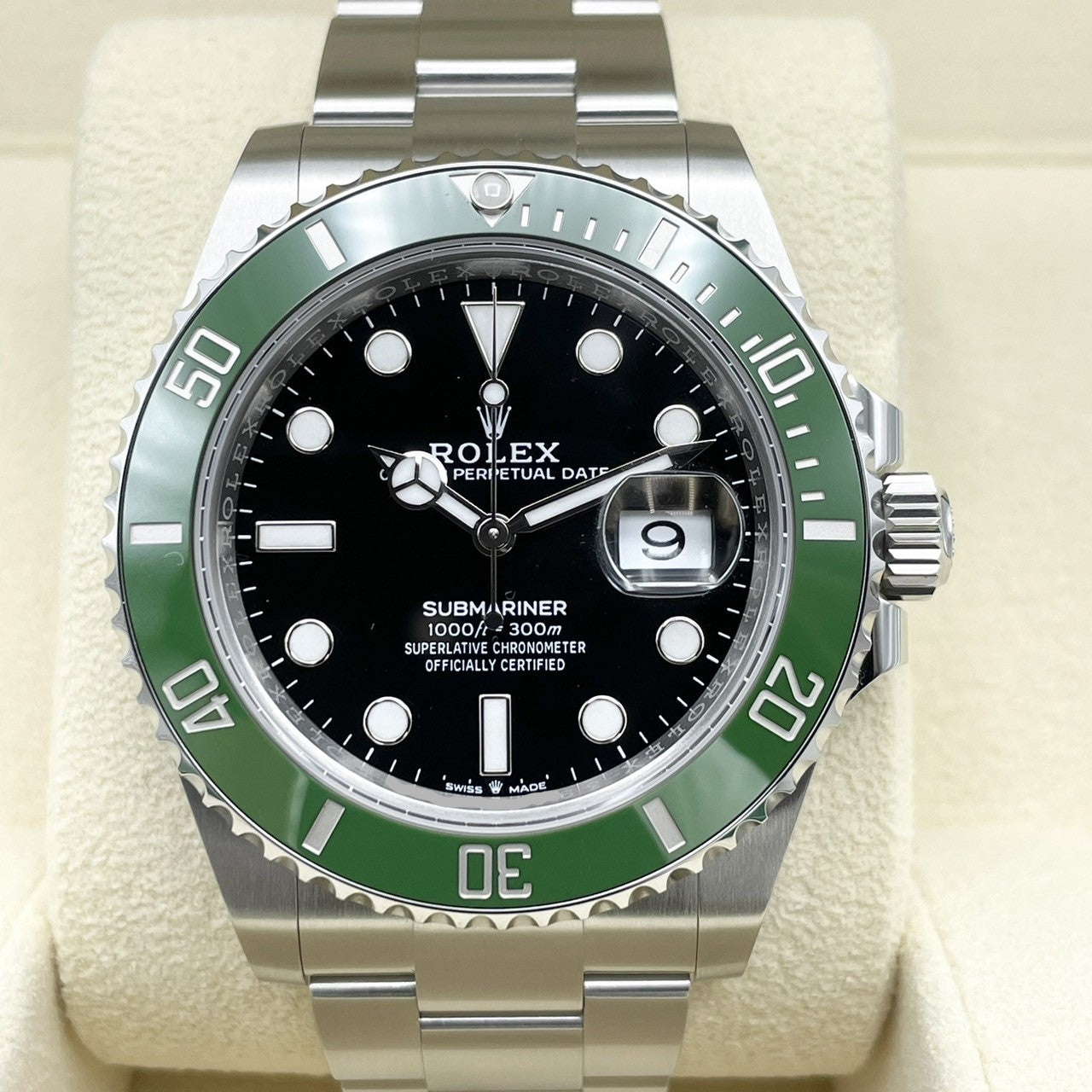 Pre-Owned Rolex Submariner Date 126610LV Oyster Bracelet Black Green 41mm