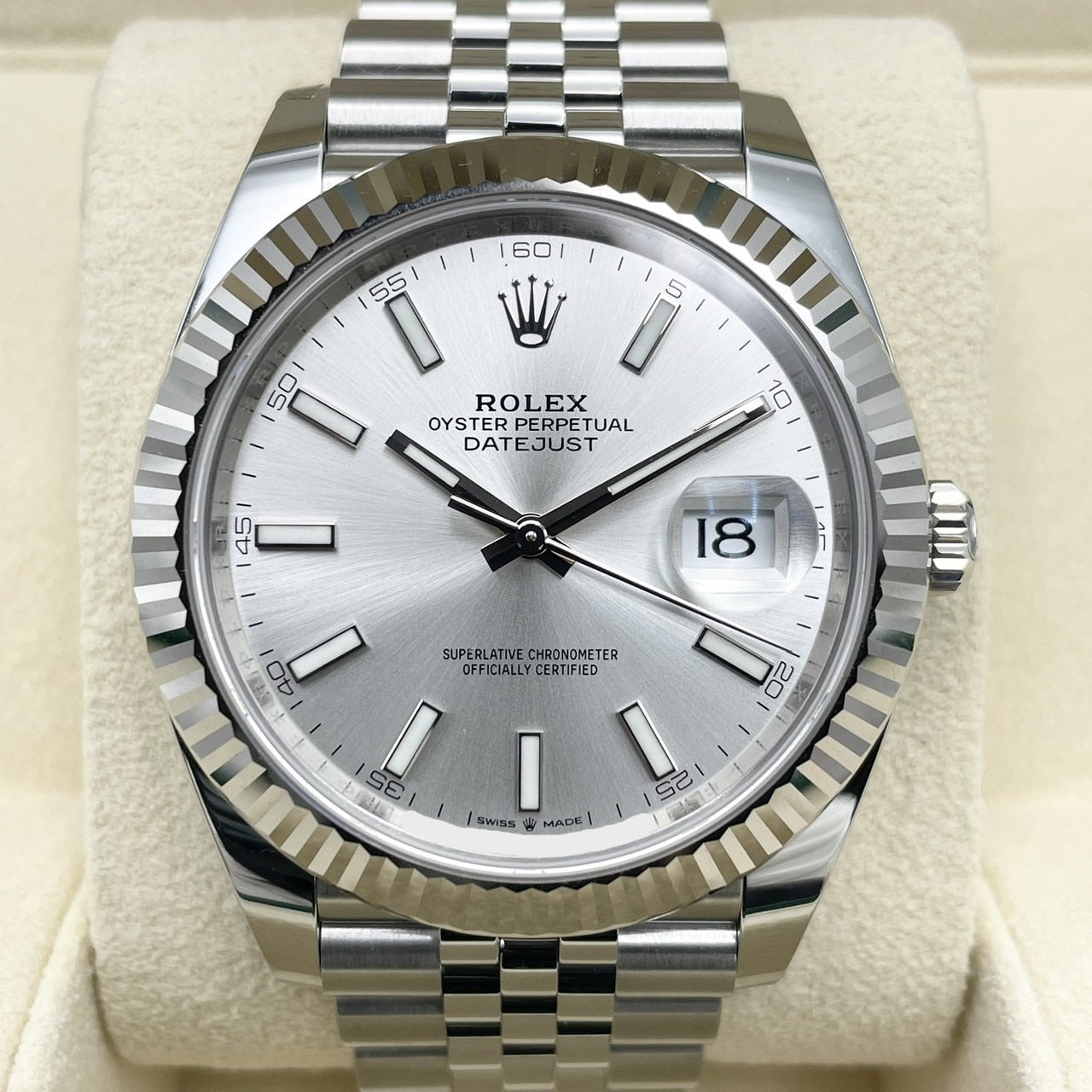 プレオウンド ロレックス デイトジャスト 126334 シルバー ジュビリーブレス 41mm
