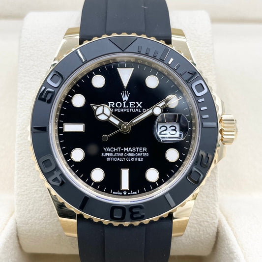 Pre-Owned Rolex Yachtmaster 226658 Black Black Rubber Belt Yellow Gold 42mm
