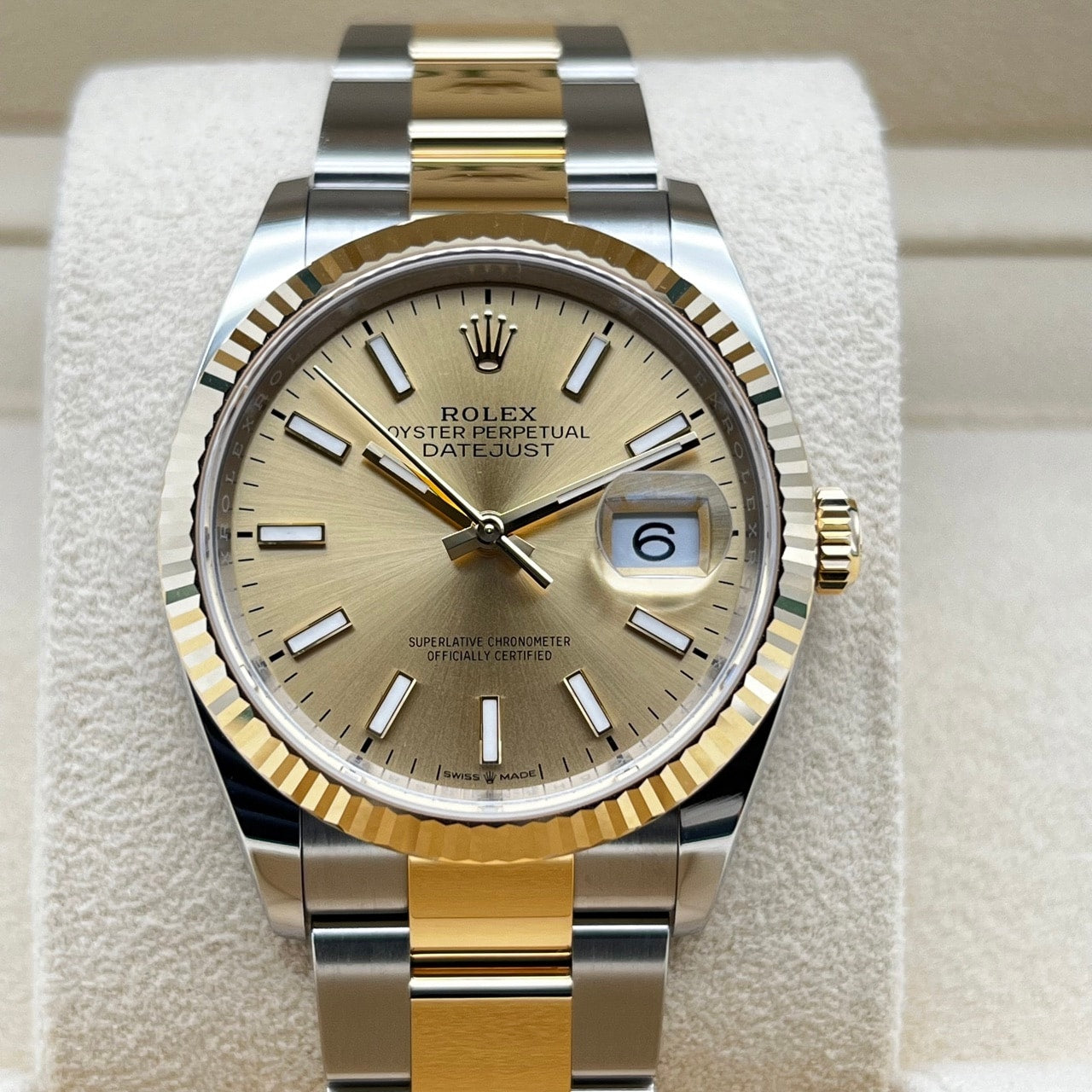 プレオウンド 【現金特価】ロレックス デイトジャスト 126233 シャンパン オイスターブレス 36mm