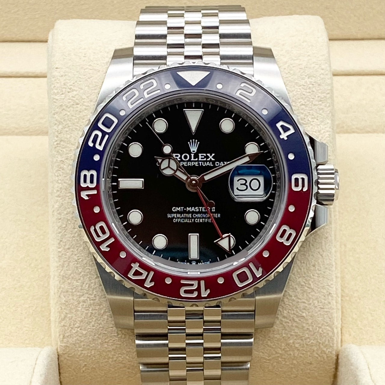 Pre-Owned Rolex GMT Master II 126710BLRO Jubilee Bracelet Black 40mm