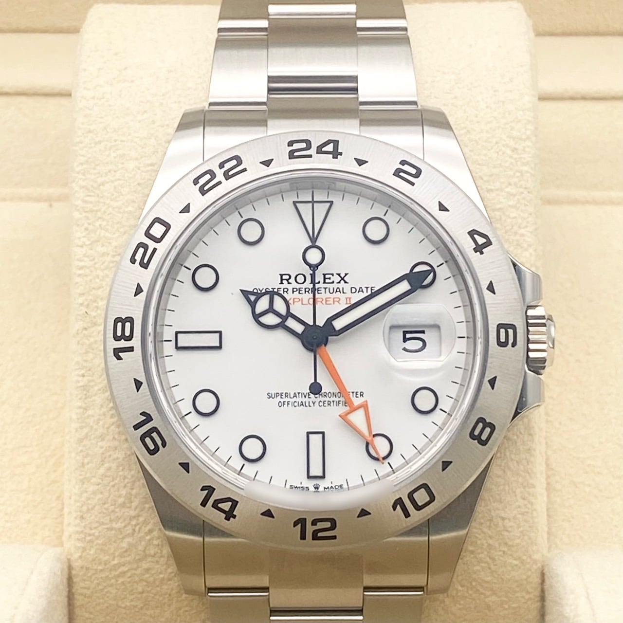 プレオウンド ロレックス エクスプローラーII 226570 オイスターブレスレット ホワイト 42mm