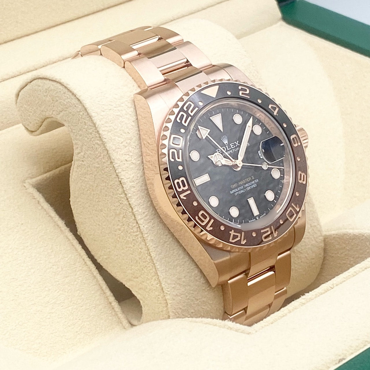 롤렉스 GMT 마스터 II 126715CHNR Black Everros Gold 40mm