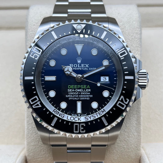 Pre-Owned Rolex Sea Dweller Deep Sea 126660 D Blue Stainless Steel 44mm
