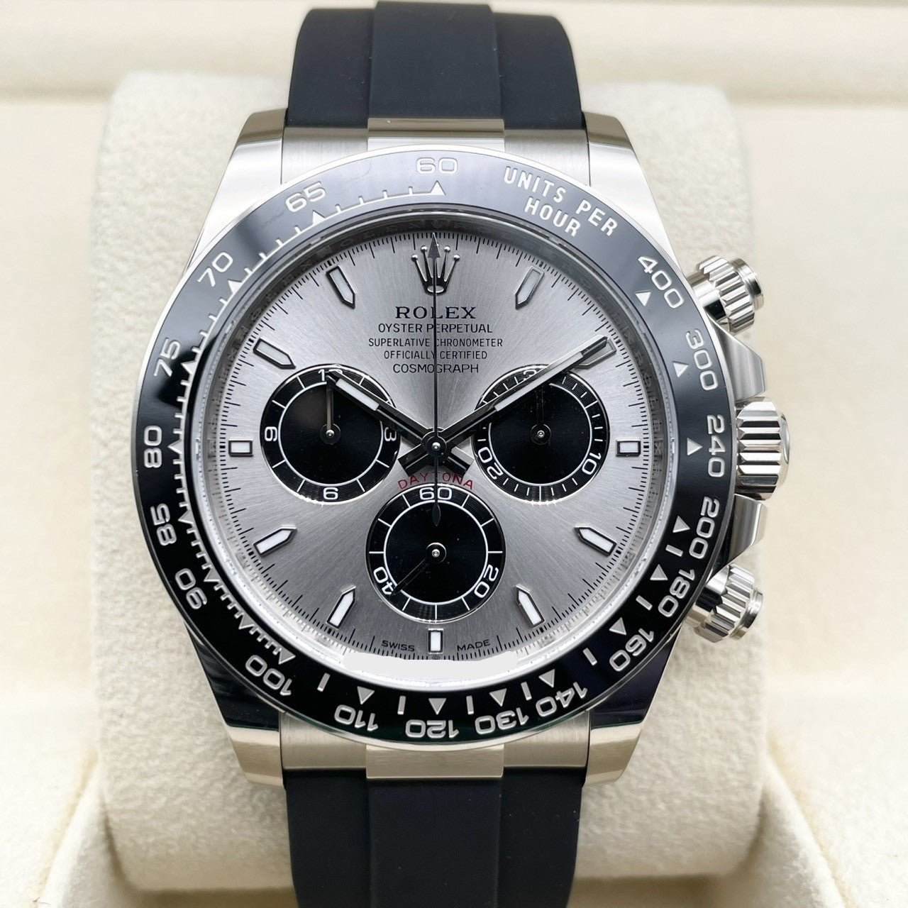 Rolex Daytona 126519LN Steel & Bright Black 40mm