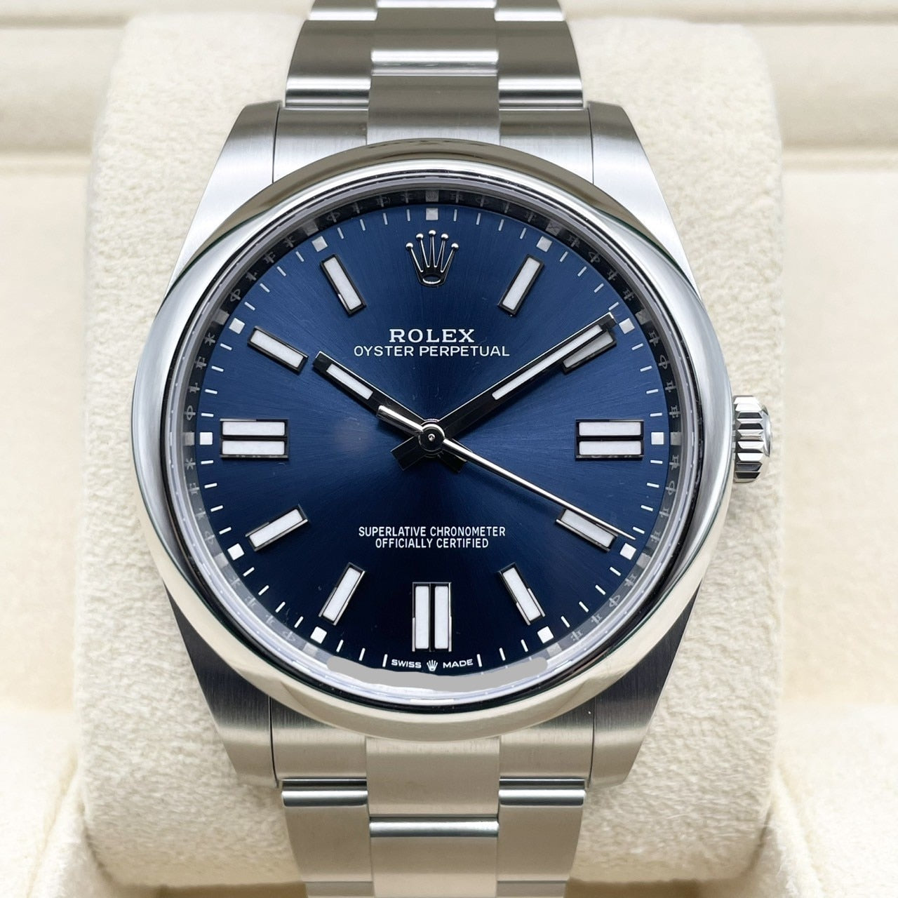 Pre-Owned Rolex Oyster Perpetual 124300 Oyster Bracelet Blue 41mm