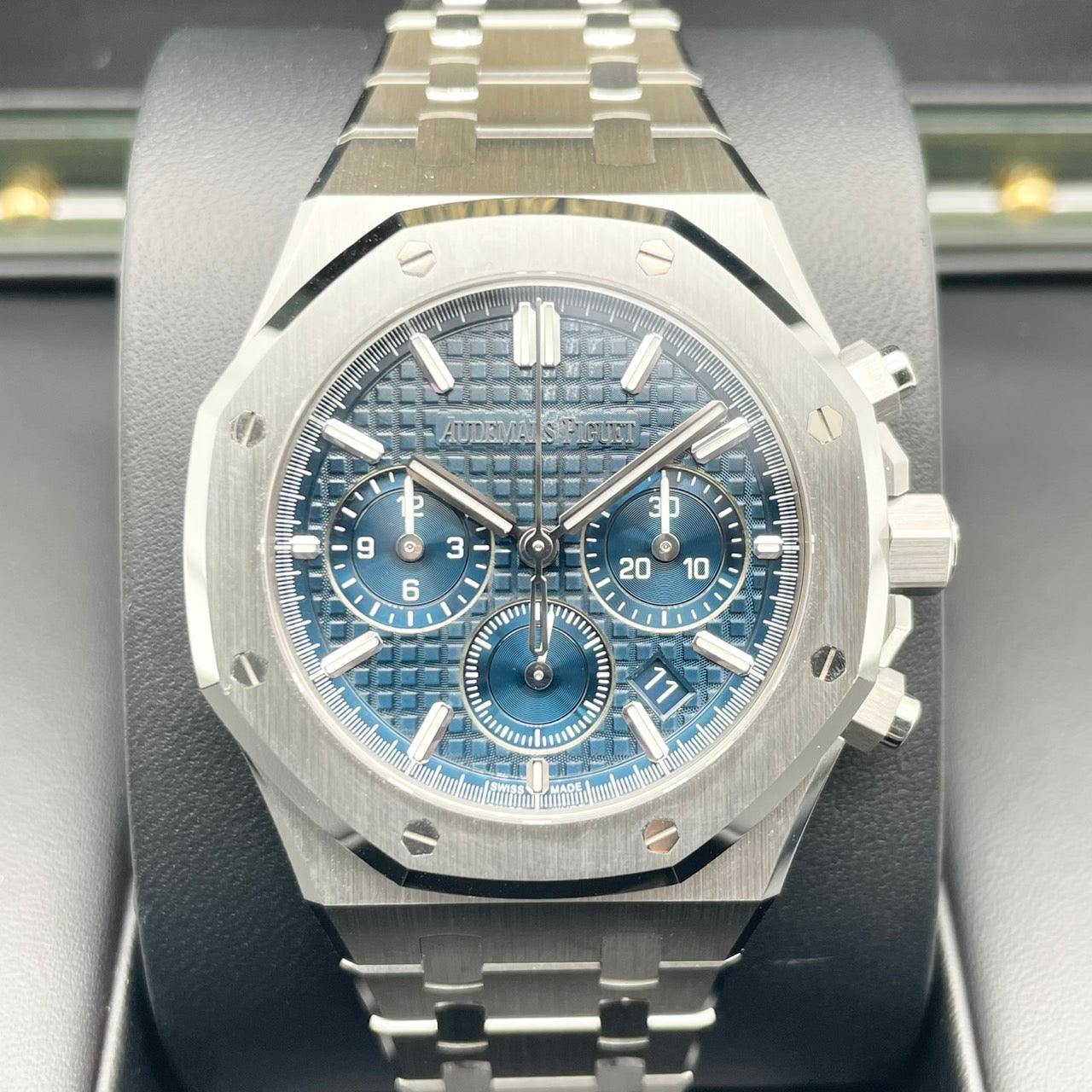 Pre-Owned Audemars Piguet Royal Oak 26715ST.OO.1356ST.01 Blue 38mm