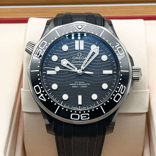 Pre-Owned Omega Seamaster 210.92.44.20.01.001 Black 43.5mm