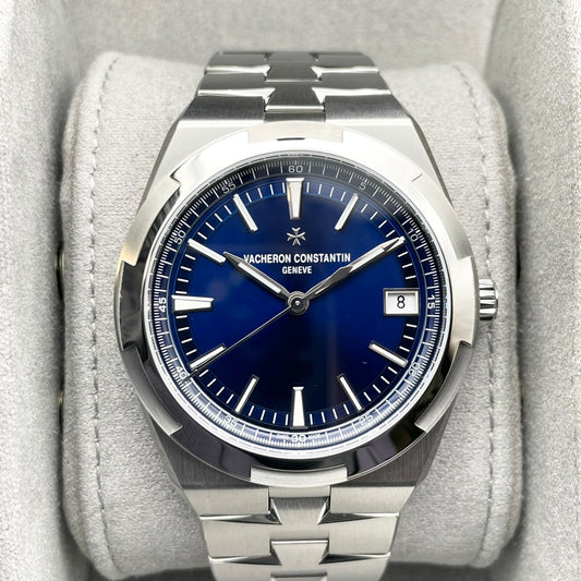 Pre-Owned Vacheron Constantin Overseas 4520V/210A-B128 Stainless Steel Blue 41mm