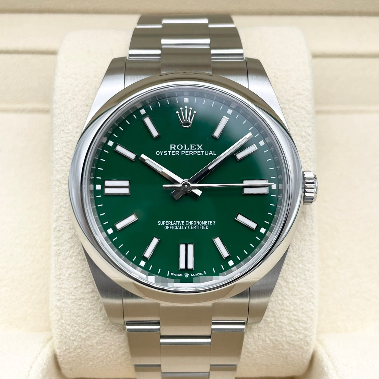 プレオウンド ロレックス オイスターパーペチュアル 124300 グリーン オイスターブレスレット 41mm