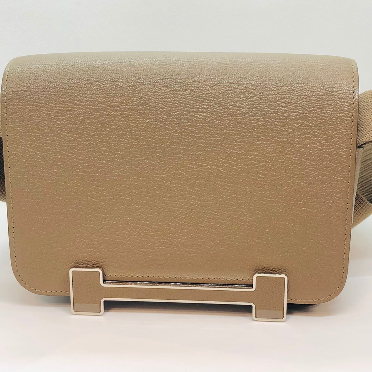 Pre-Owned Hermes Geta Chevre U Engraved Etoup