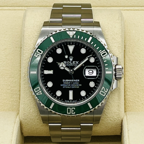 Pre-Owned Rolex Submariner Date 126610LV Oyster Bracelet Black Green