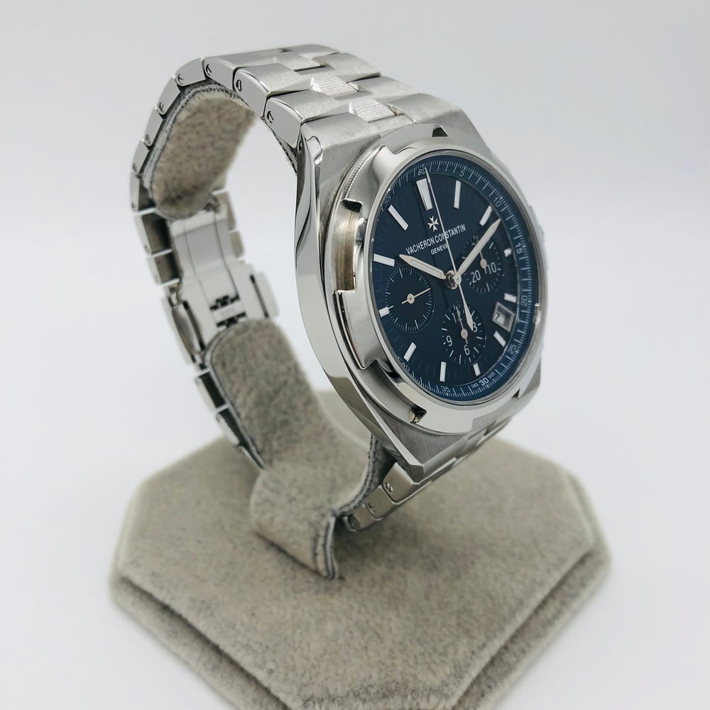 Pre-Owned Vacheron Constantin Oversy's Chronograph 5500V/110A-B148