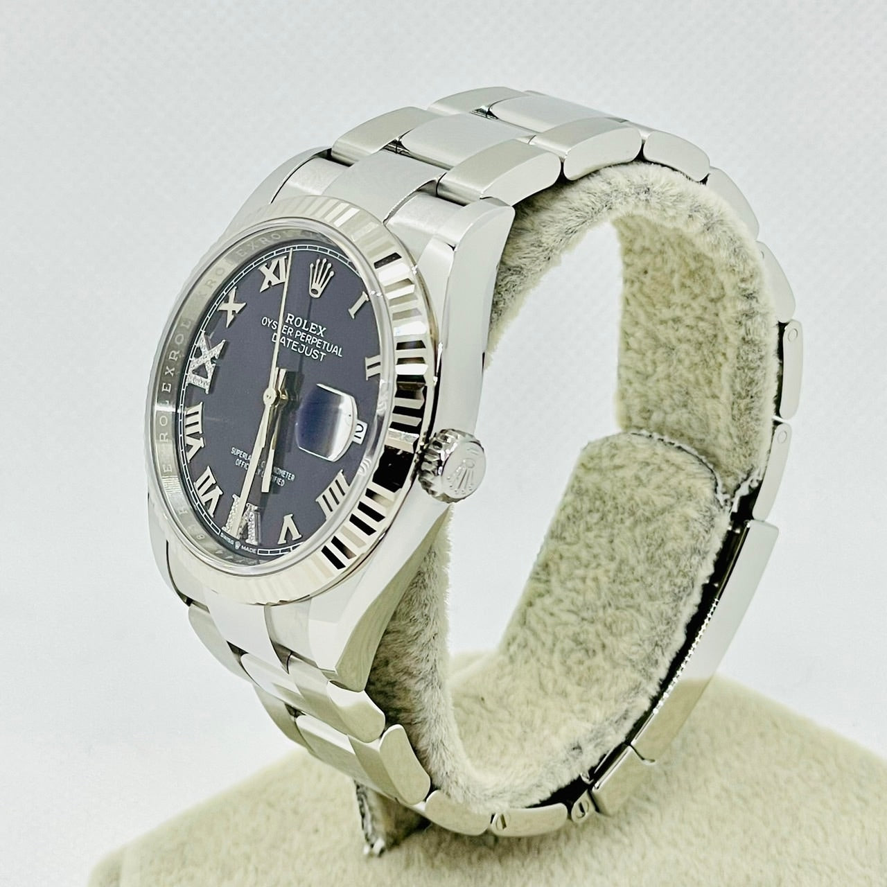Pre-Owned Rolex Datejust 126234 Aubergine
