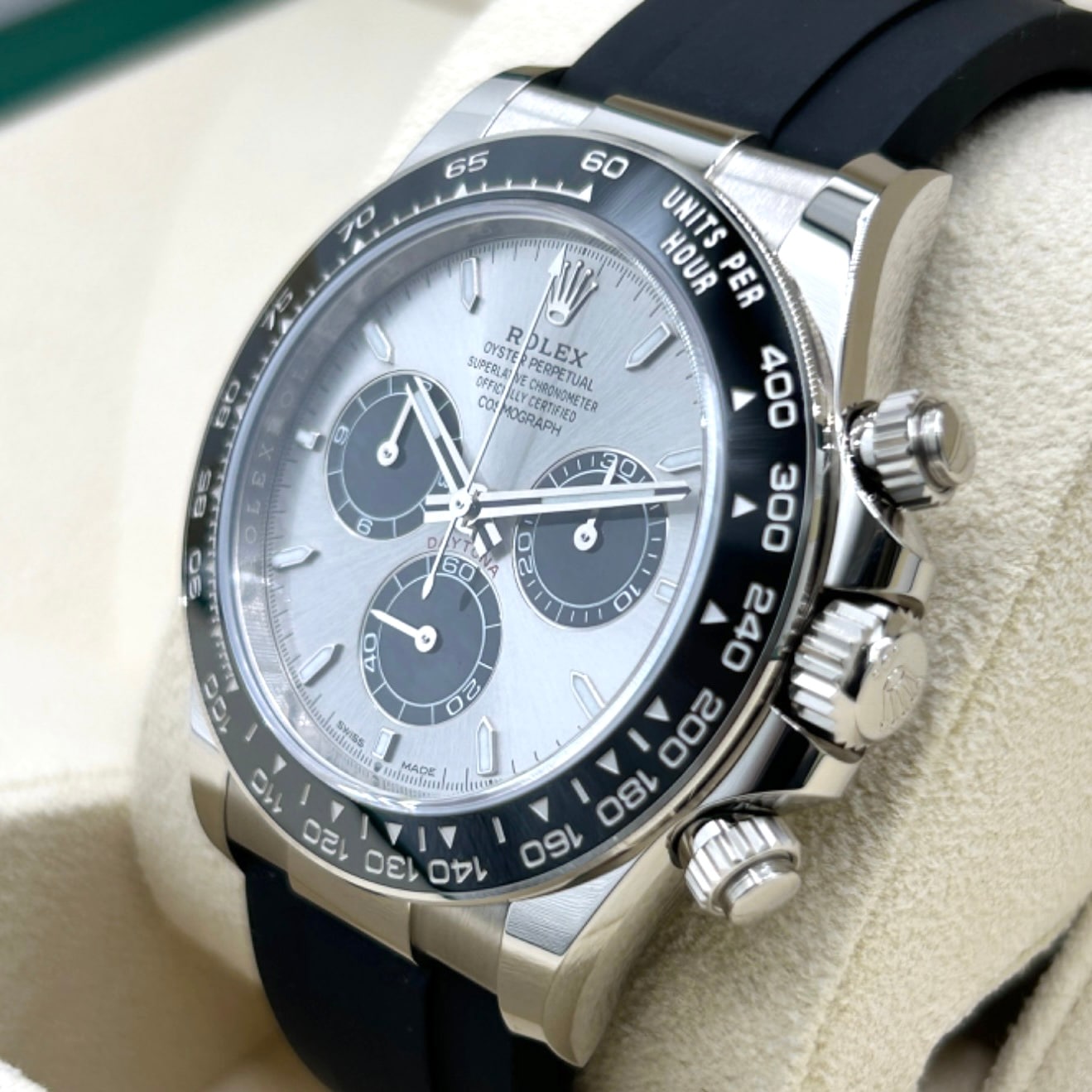 【2023年新作】ロレックス デイトナ 126519LN スチール&ブライトブラック 40mm