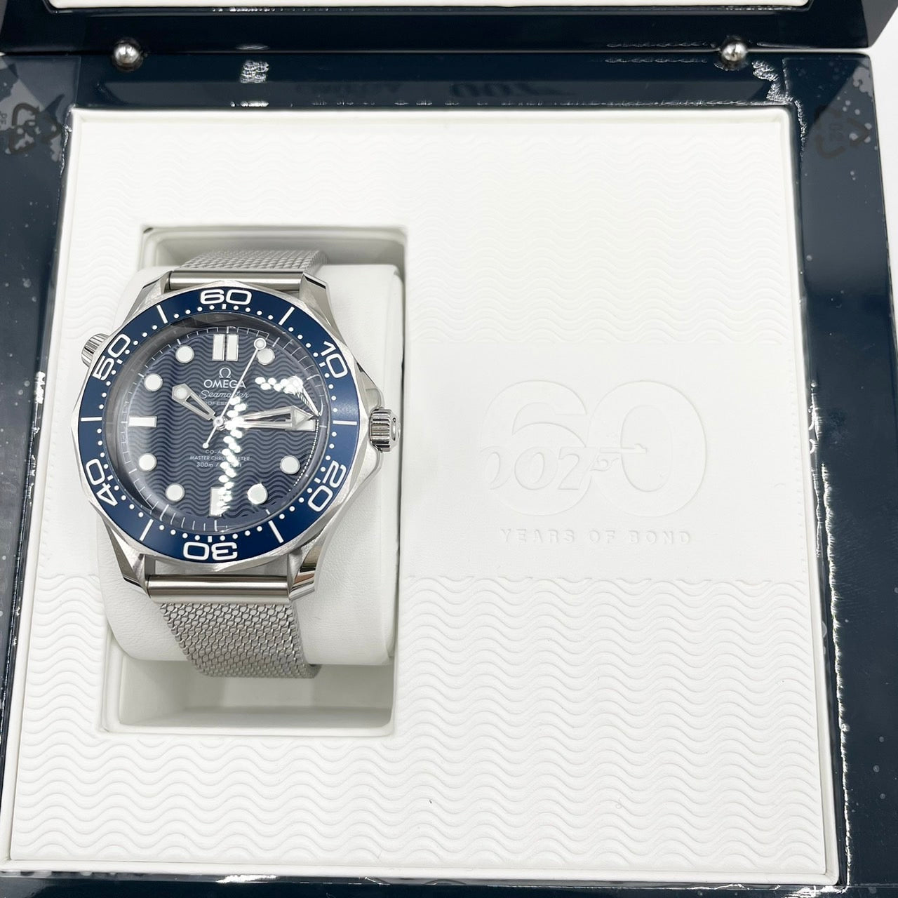 プレオウンド オメガ シーマスター 210.30.42.20.03.002 DIVER 300m コーアクシャル マスター クロノメーター ボンド映画60周年記念モデル 42mm