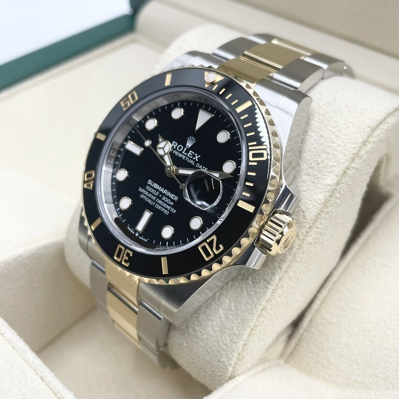 プレオウンド ロレックス サブマリーナ 126613LN オイスターブレスレット ブラック 41mm