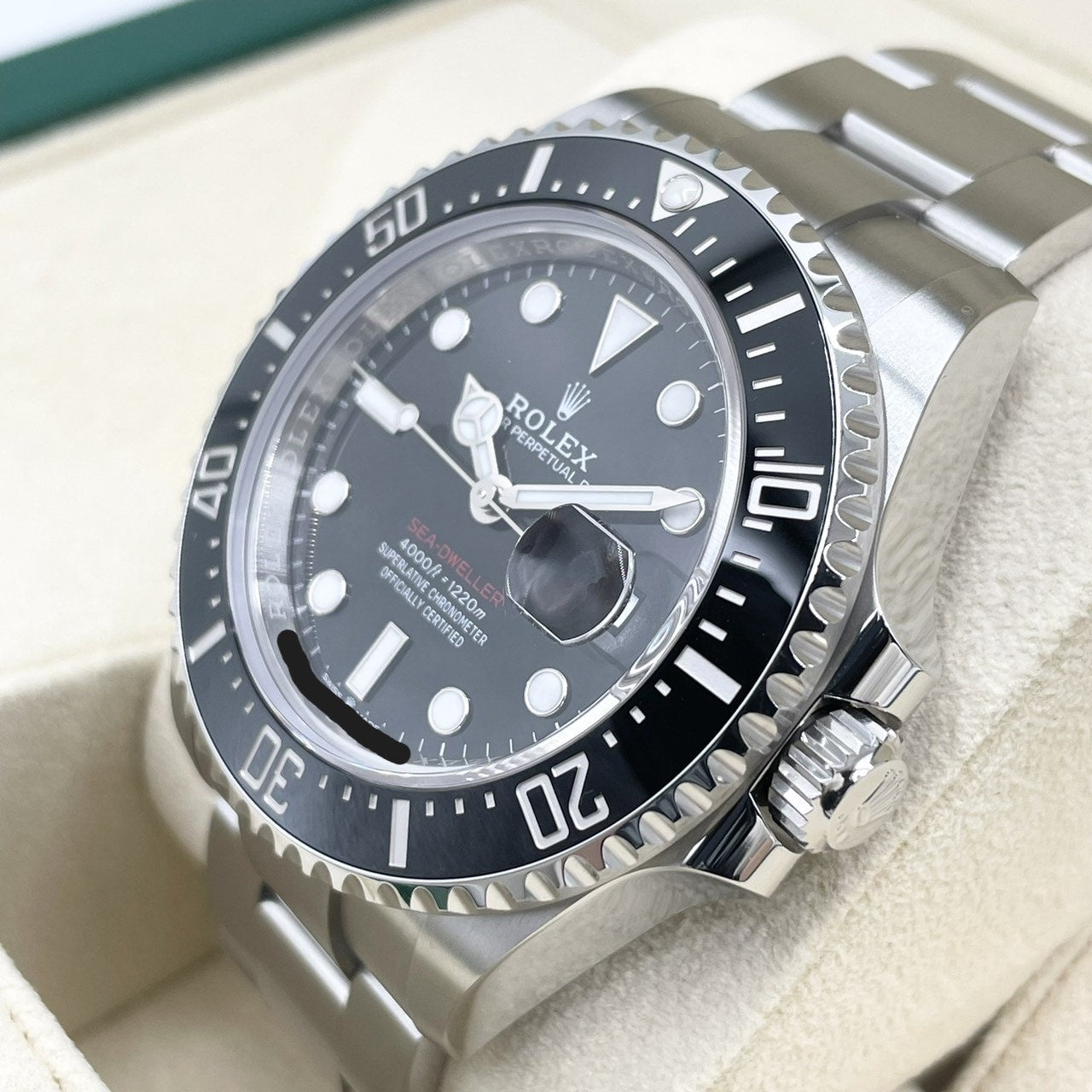 プレオウンド ロレックス シードゥエラー 126600 オイスターブレスレット ブラック 43mm