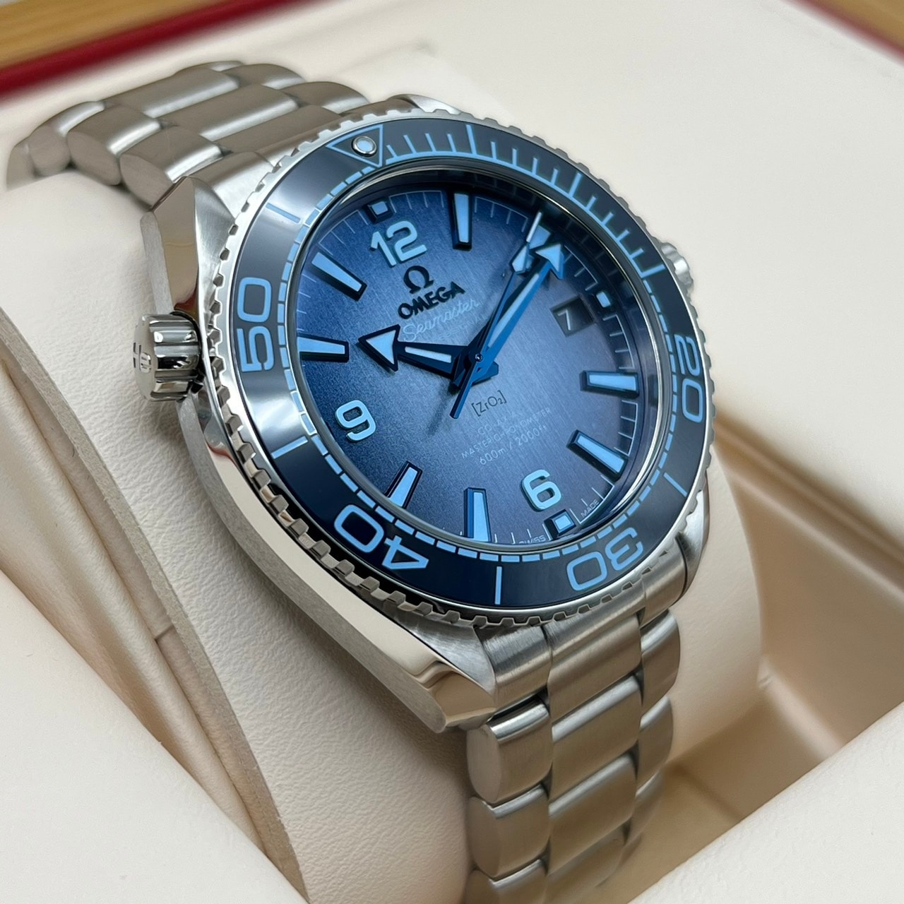 Pre-Owned Omega Seamaster 215.30.40.20.03.002 Summer Blue 39.5mm
