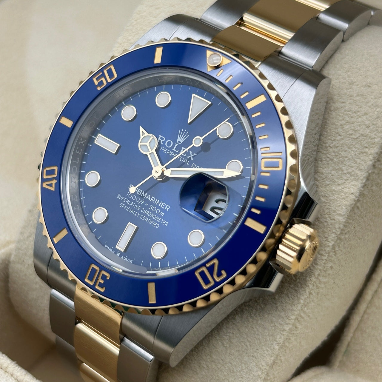 プレオウンド ロレックス サブマリーナーデイト 126613LB オイスターブレスレット ロイヤルブルー 41mm