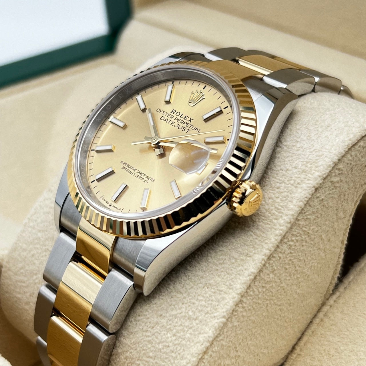 プレオウンド 【現金特価】ロレックス デイトジャスト 126233 シャンパン オイスターブレス 36mm