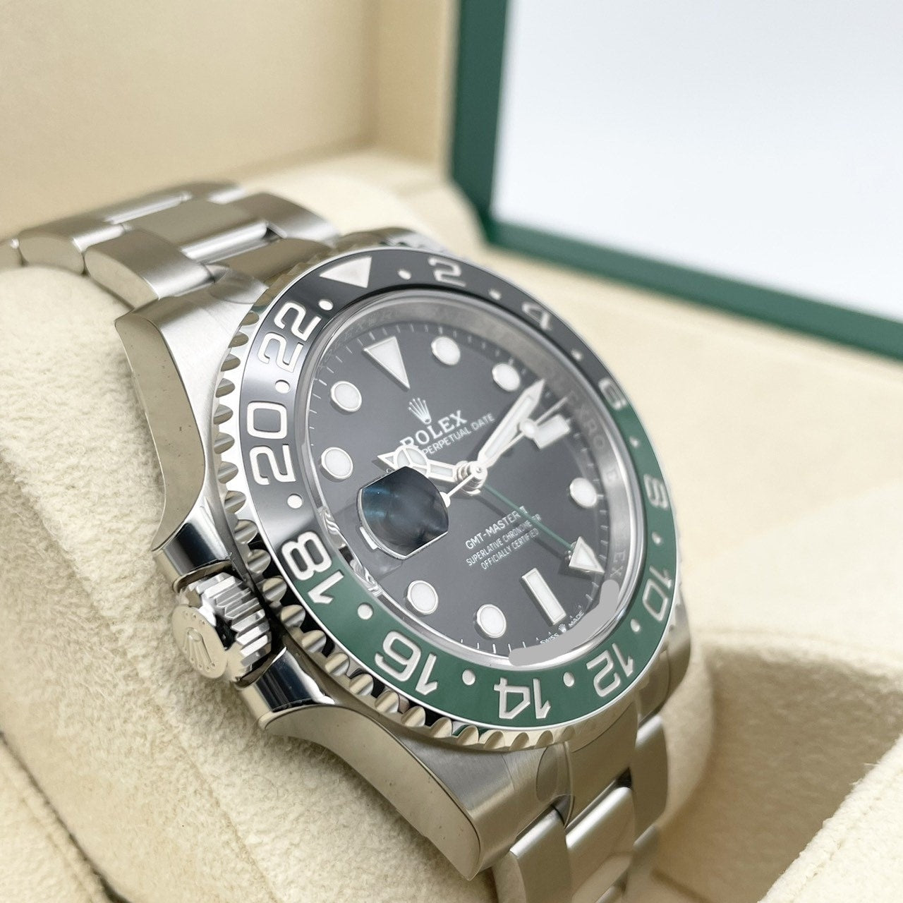 [공식 보호 스티커가 포함되어 있습니다! Rolex GMT 마스터 II 126720VTNR 굴 팔찌 40mm