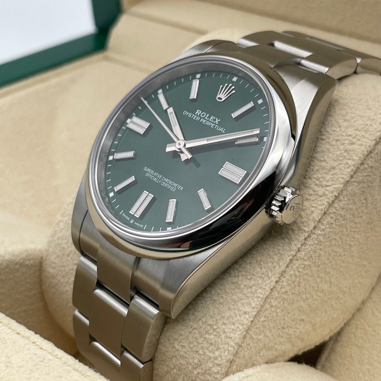 Rolex Oyster Perpetual 124300 Oyster Bracelet Green 41mm