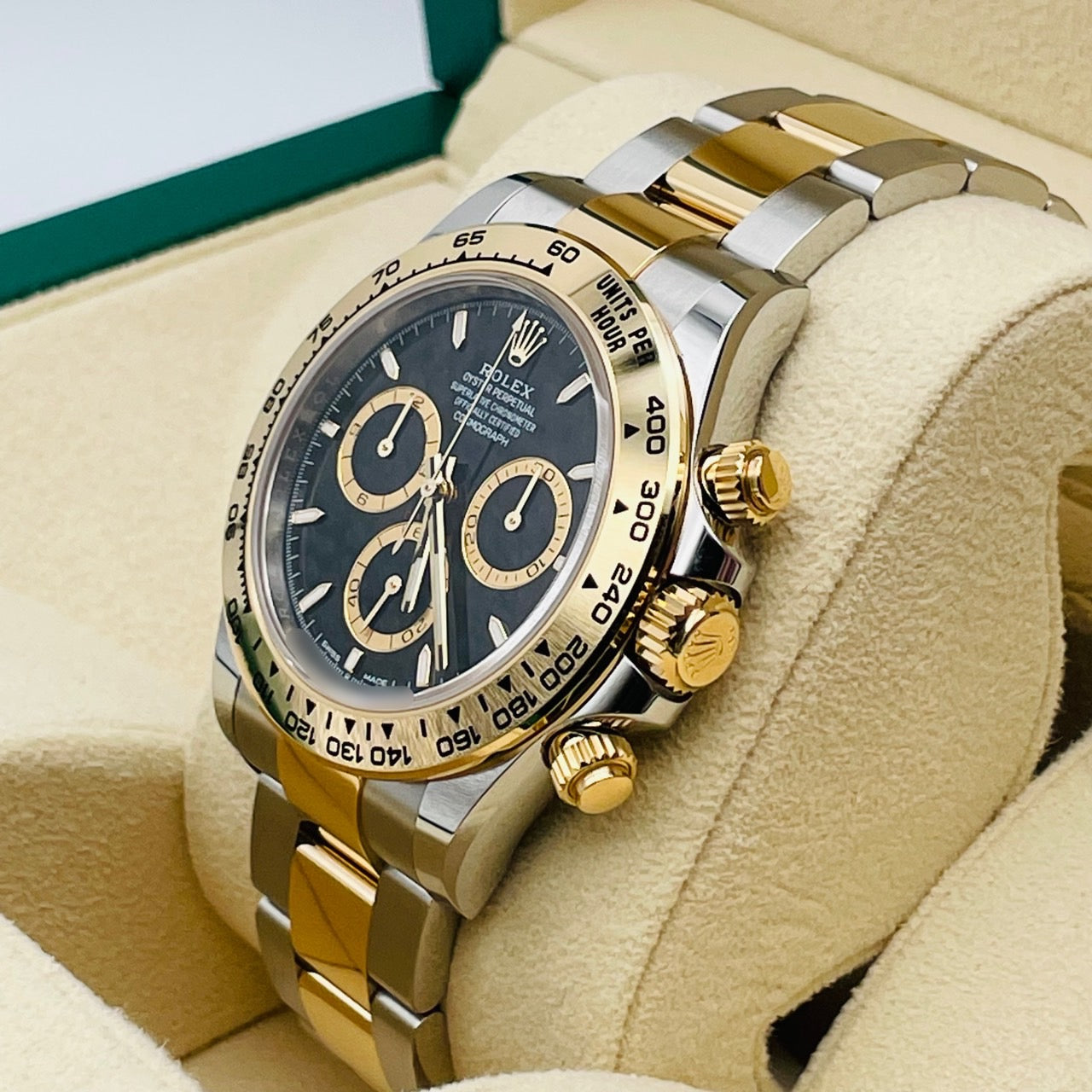劳力士 Daytona 126503 黑色不锈钢 + 金蚝式手链 40 毫米
